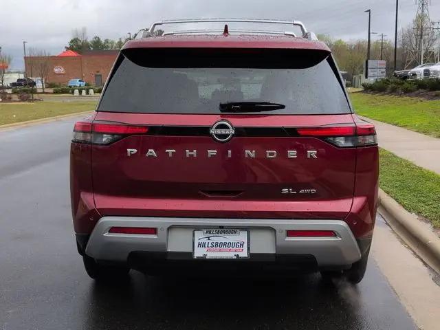 2023 Nissan Pathfinder SL 4WD