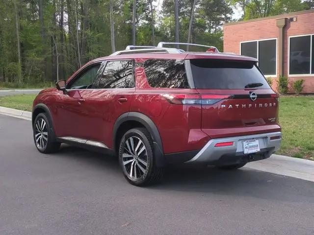 2023 Nissan Pathfinder Platinum 4WD