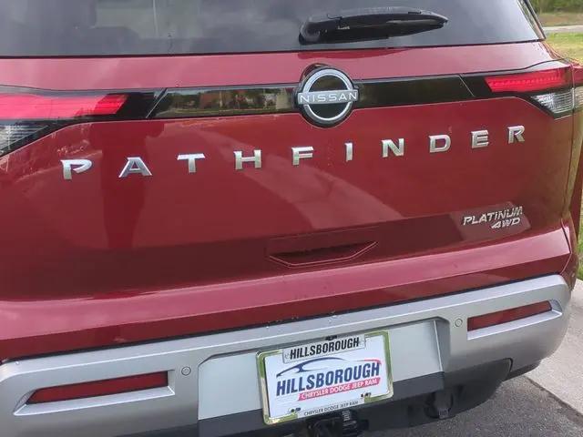 2023 Nissan Pathfinder Platinum 4WD