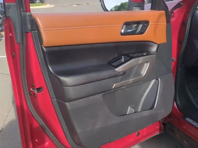2023 Nissan Pathfinder Platinum 4WD