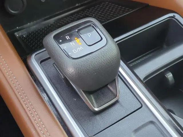 2023 Nissan Pathfinder Platinum 4WD