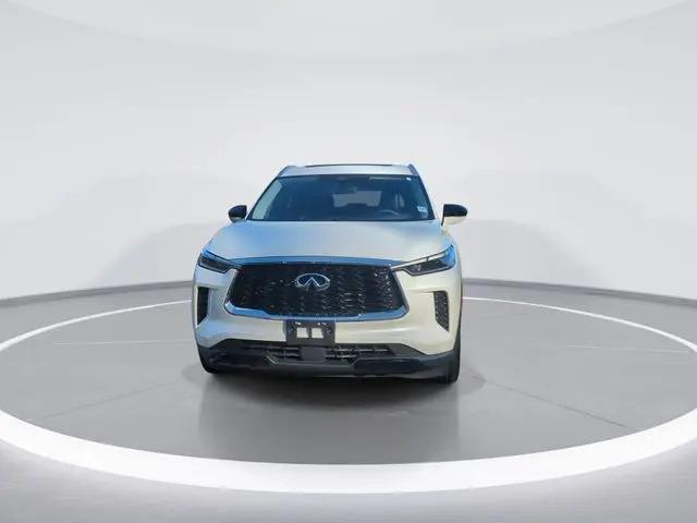 2023 INFINITI QX60 LUXE AWD