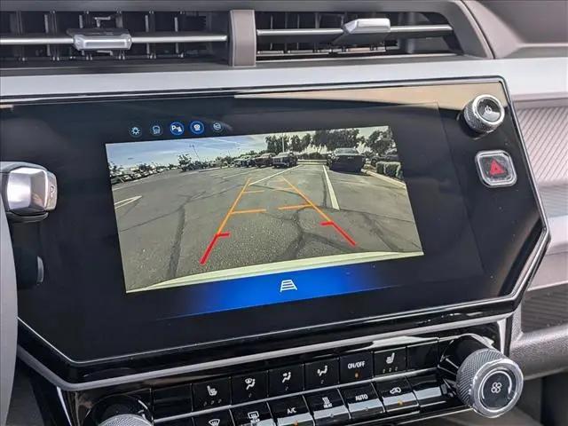 2027 Chevrolet Bolt LT FWD