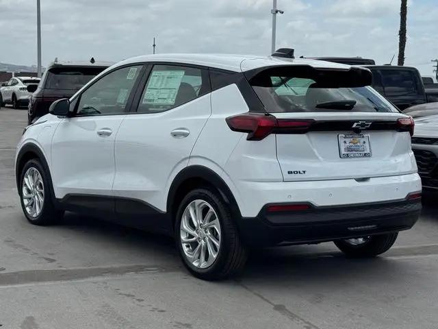 2027 Chevrolet Bolt LT FWD