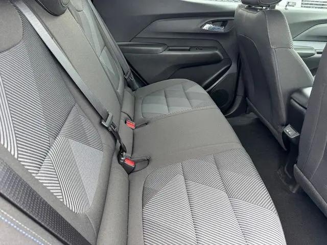 2027 Chevrolet Bolt LT FWD