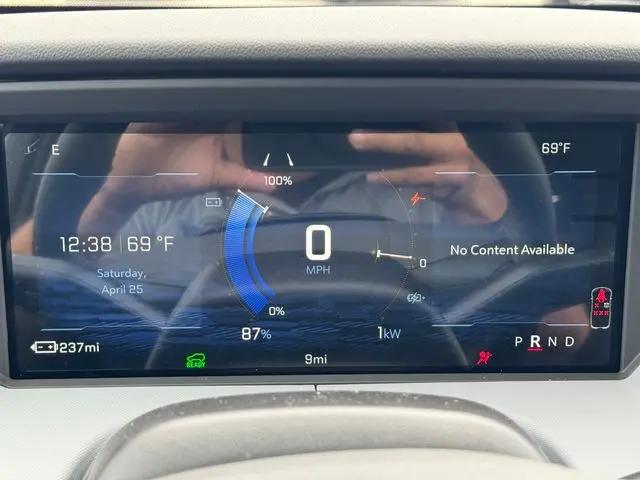 2027 Chevrolet Bolt LT FWD