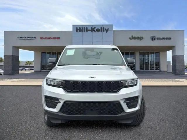 2025 Jeep Grand Cherokee Altitude X 4x4