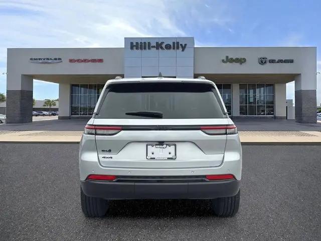 2025 Jeep Grand Cherokee Altitude X 4x4