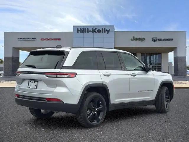 2025 Jeep Grand Cherokee Altitude X 4x4