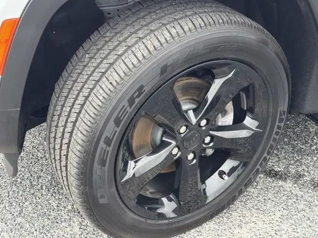 2025 Jeep Grand Cherokee Altitude X 4x4