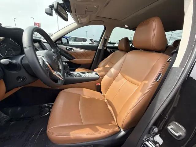2023 INFINITI Q50 LUXE AWD