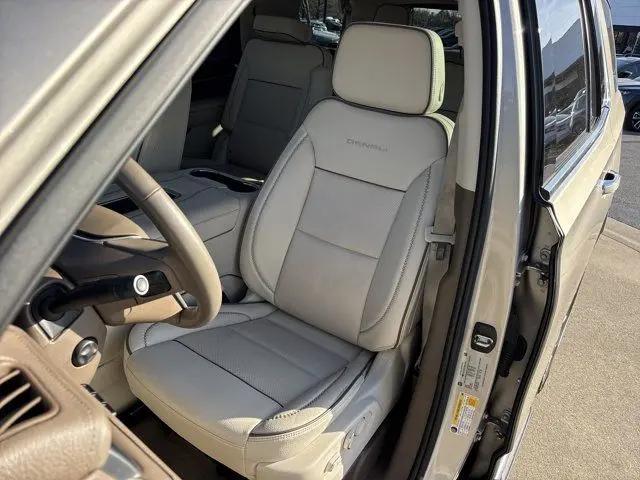 2022 GMC Yukon 4WD Denali