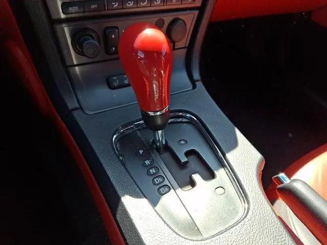 2003 Ford Thunderbird Premium
