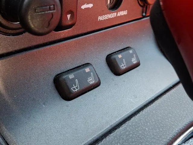 2003 Ford Thunderbird Premium