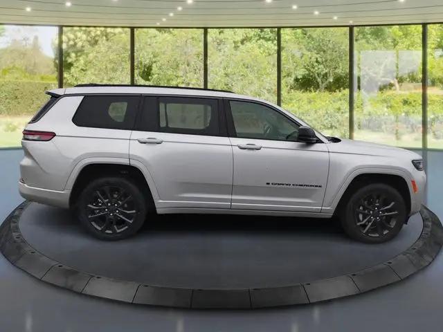 2026 Jeep Grand Cherokee L Limited Reserve