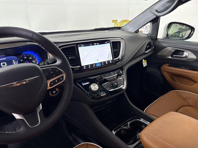 2026 Chrysler Pacifica Pinnacle AWD