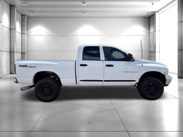 2005 Dodge Ram 2500 SLT/Laramie