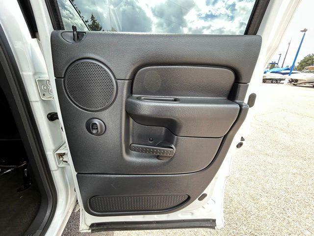 2005 Dodge Ram 2500 SLT/Laramie