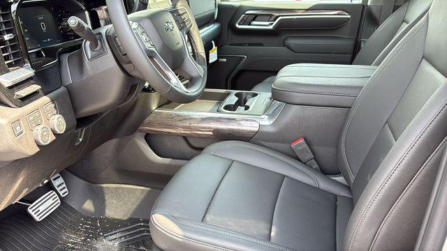 2026 Chevrolet Silverado 2500HD Crew Cab, Standard Bed, LTZ, 4WD