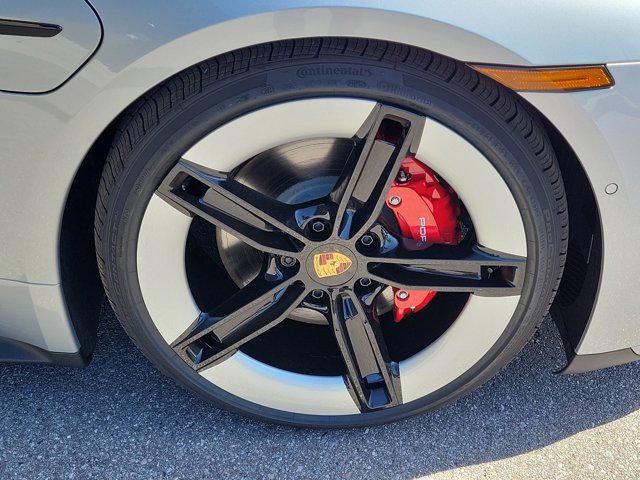 2026 Porsche Taycan 4S