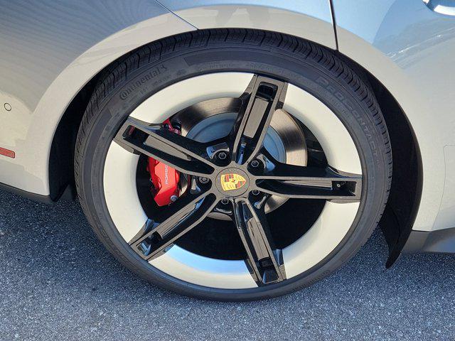 2026 Porsche Taycan 4S