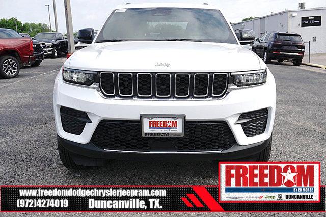 2026 Jeep Grand Cherokee Altitude 4x2