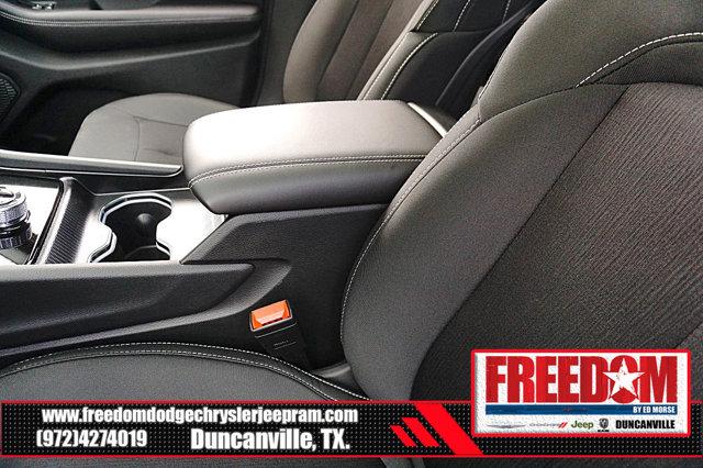 2026 Jeep Grand Cherokee Altitude 4x2