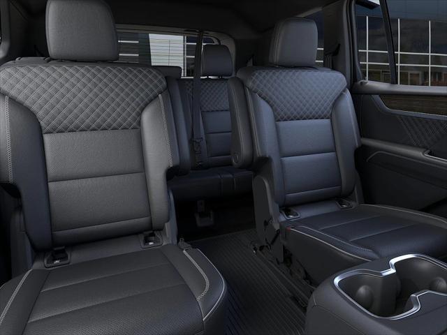 2026 GMC Acadia Denali AWD