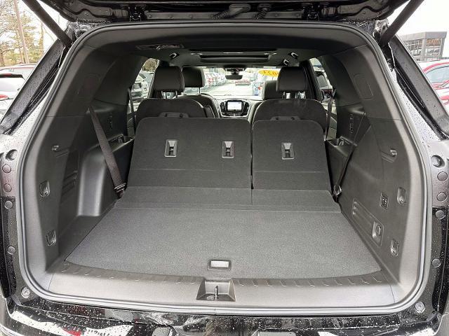 2023 Chevrolet Traverse AWD High Country