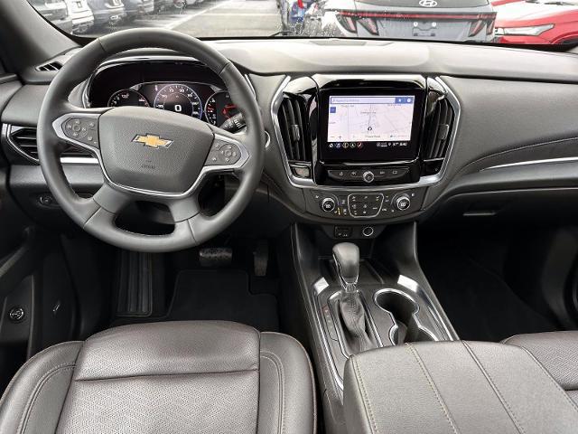 2023 Chevrolet Traverse AWD High Country