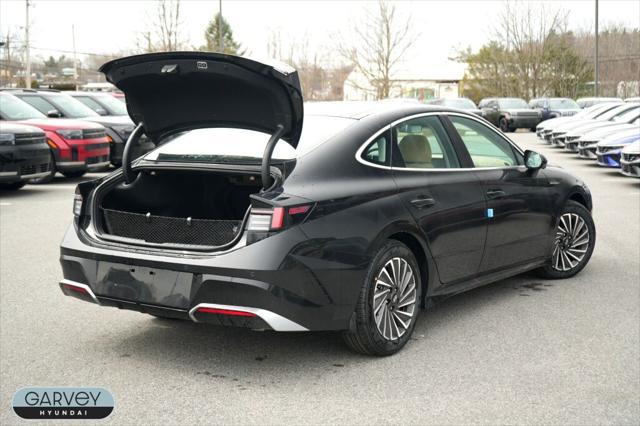 2026 Hyundai Sonata Hybrid Limited