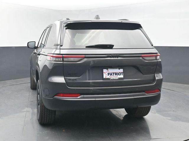 2026 Jeep Grand Cherokee Altitude 4x4