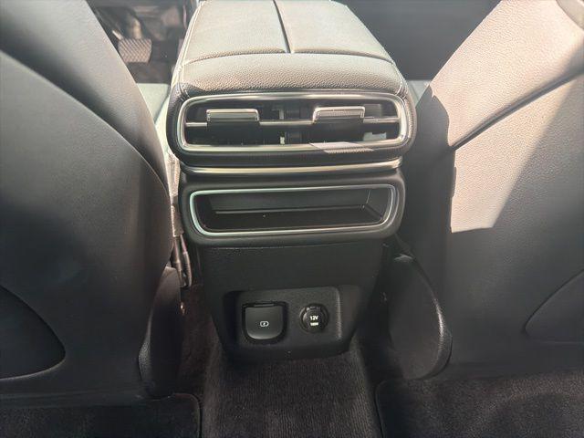 2025 Genesis GV80 2.5T Standard AWD