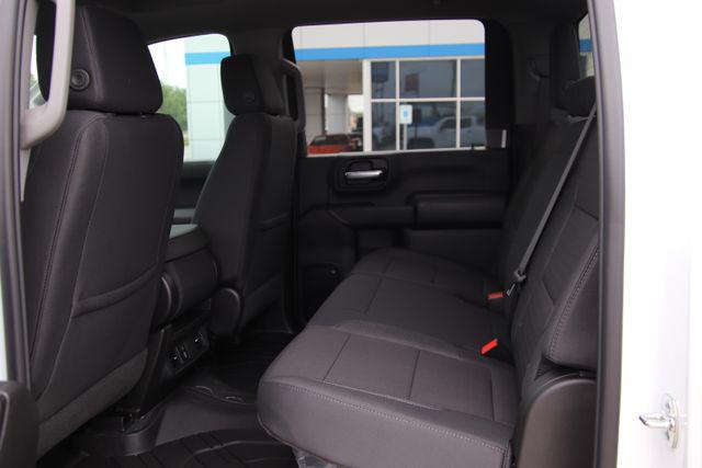 2026 Chevrolet Silverado 2500HD Crew Cab, Long Bed, Custom, 4WD