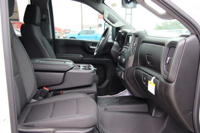 2026 Chevrolet Silverado 2500HD Crew Cab, Long Bed, Custom, 4WD