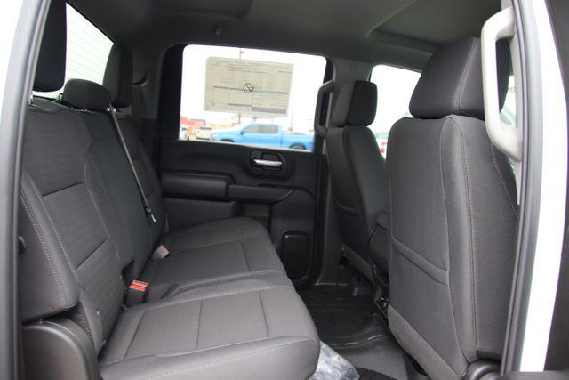 2026 Chevrolet Silverado 2500HD Crew Cab, Long Bed, Custom, 4WD