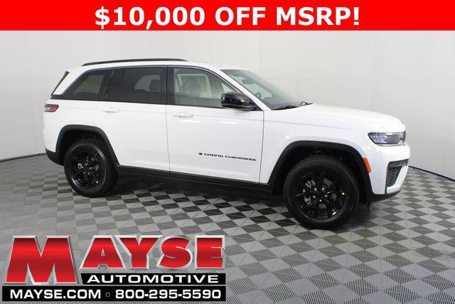 2026 Jeep Grand Cherokee Altitude 4x4 for sale in Aurora, MO