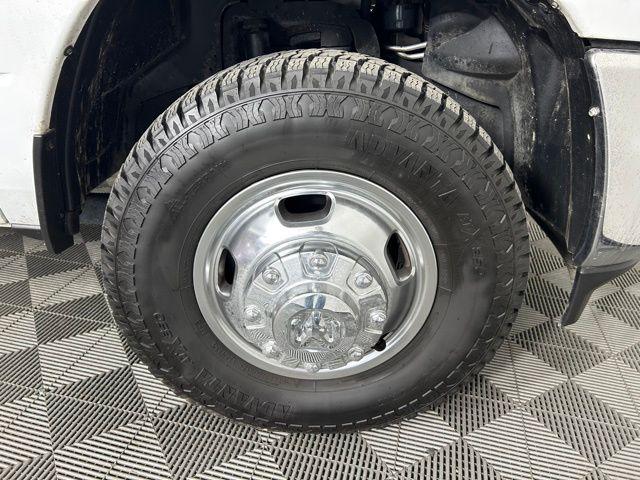 2024 Ram 3500 Tradesman/SLT/Laramie/Limited