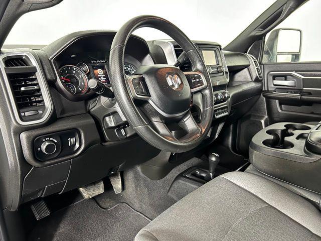 2024 Ram 3500 Tradesman/SLT/Laramie/Limited