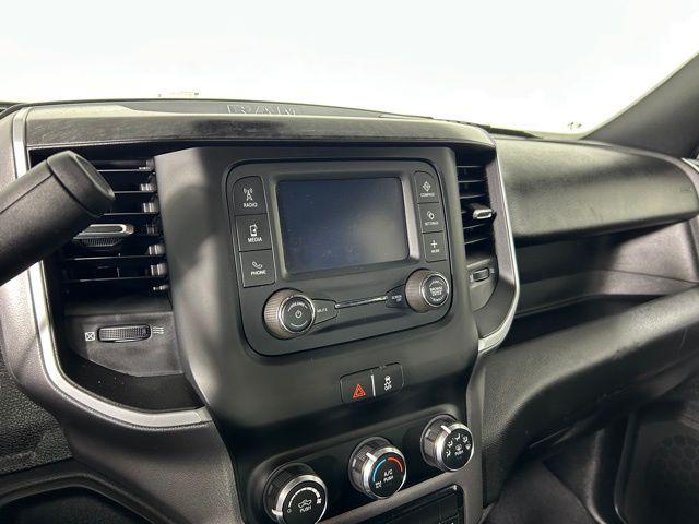 2024 Ram 3500 Tradesman/SLT/Laramie/Limited