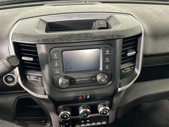 2024 Ram 3500 Tradesman/SLT/Laramie/Limited