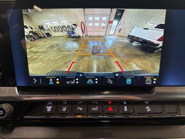 2026 Chevrolet Silverado 2500HD Crew Cab, Standard Bed, High Country, 4WD