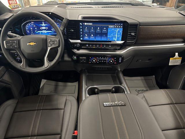 2026 Chevrolet Silverado 2500HD Crew Cab, Standard Bed, High Country, 4WD