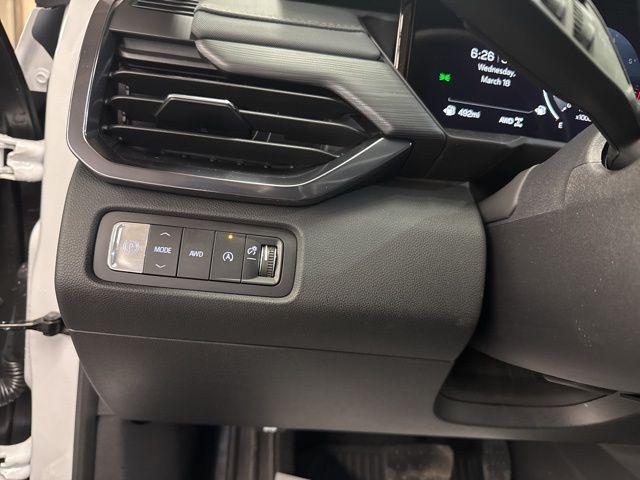 2026 GMC Acadia AT4 AWD