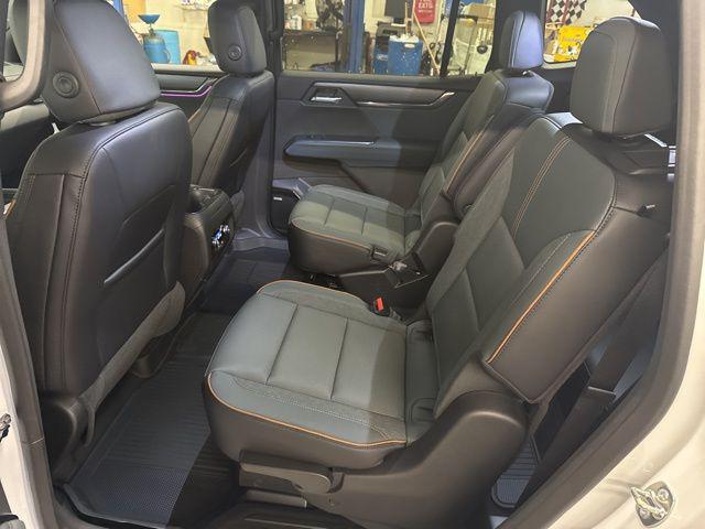 2026 GMC Acadia AT4 AWD