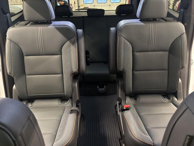 2026 GMC Acadia AT4 AWD