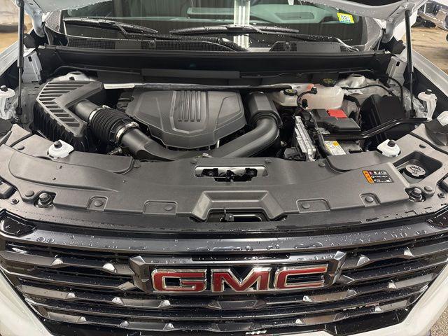 2026 GMC Acadia AT4 AWD