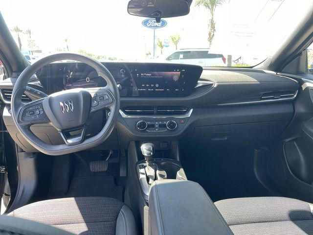 2024 Buick NV Preferred FWD
