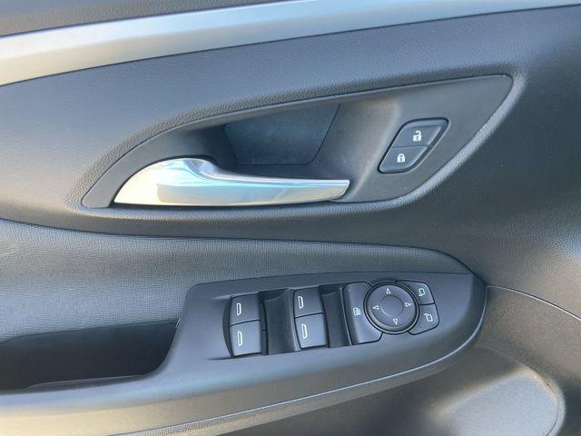 2024 Buick NV Preferred FWD
