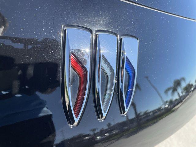 2024 Buick NV Preferred FWD